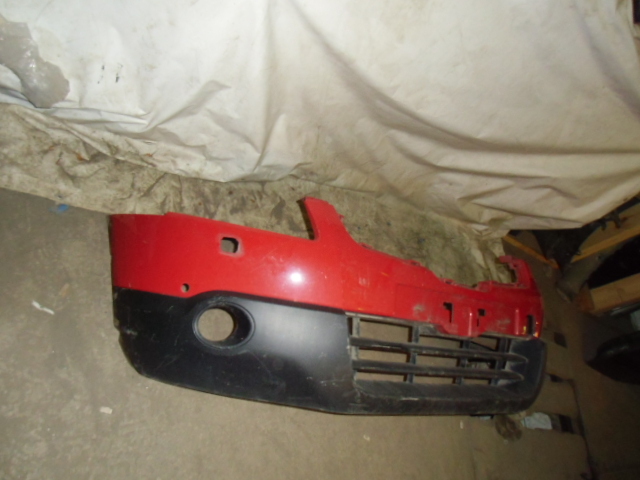 Бампер передний Nissan Qashqai J10 2006-2010 на Nissan Qashqai J10