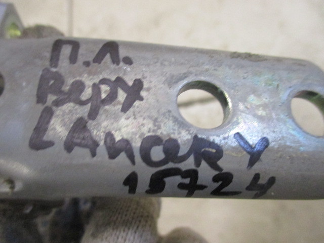Петля двери Mitsubishi Lancer X 2007-н.в. на Mitsubishi Lancer X