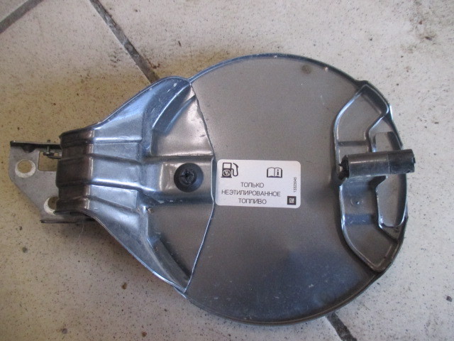 Лючок бензобака Chevrolet Cobalt  2011-н.в. на Chevrolet Cobalt 